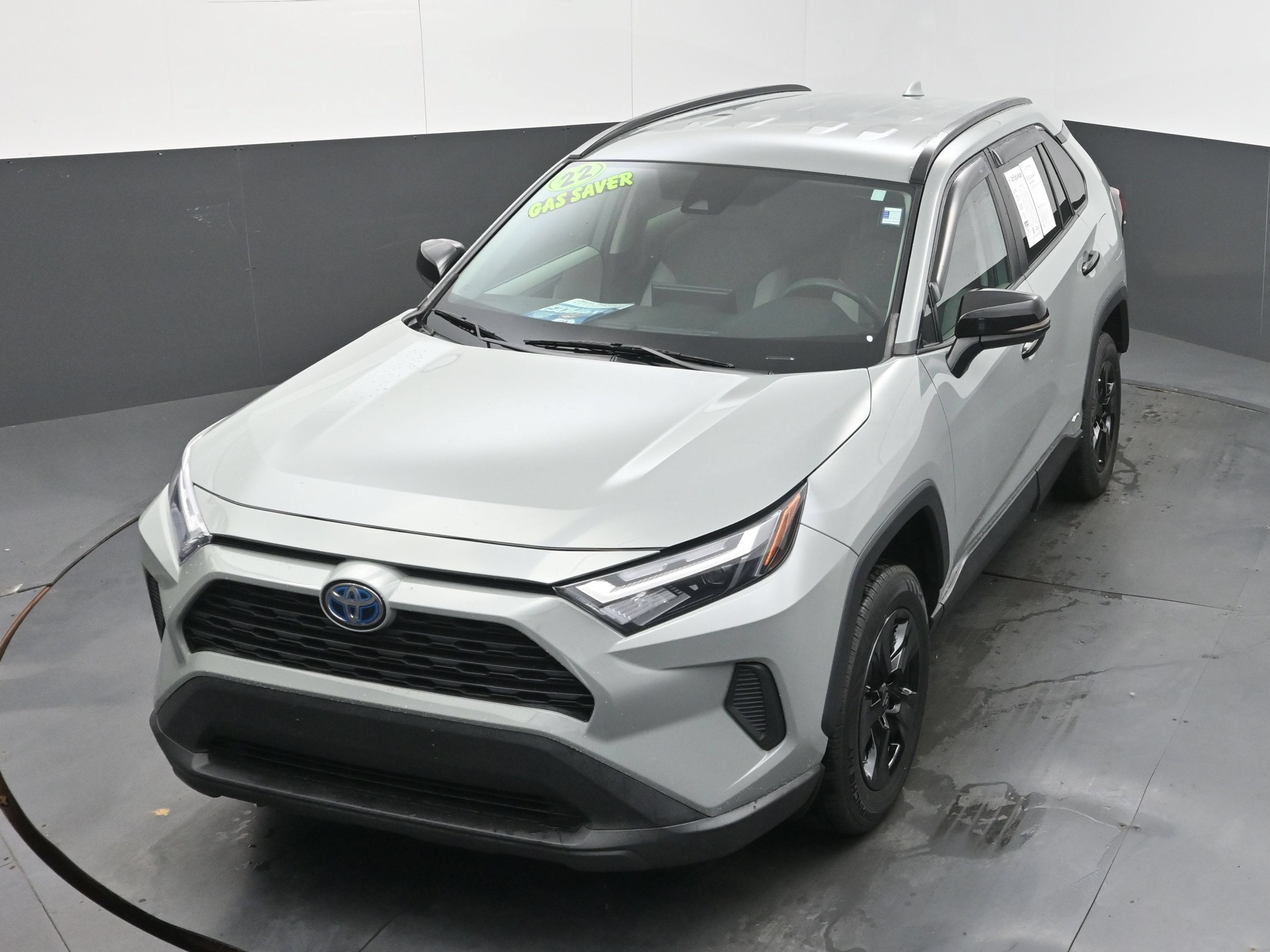 Used 2022 Toyota RAV4 XLE AWD/4WD image 33