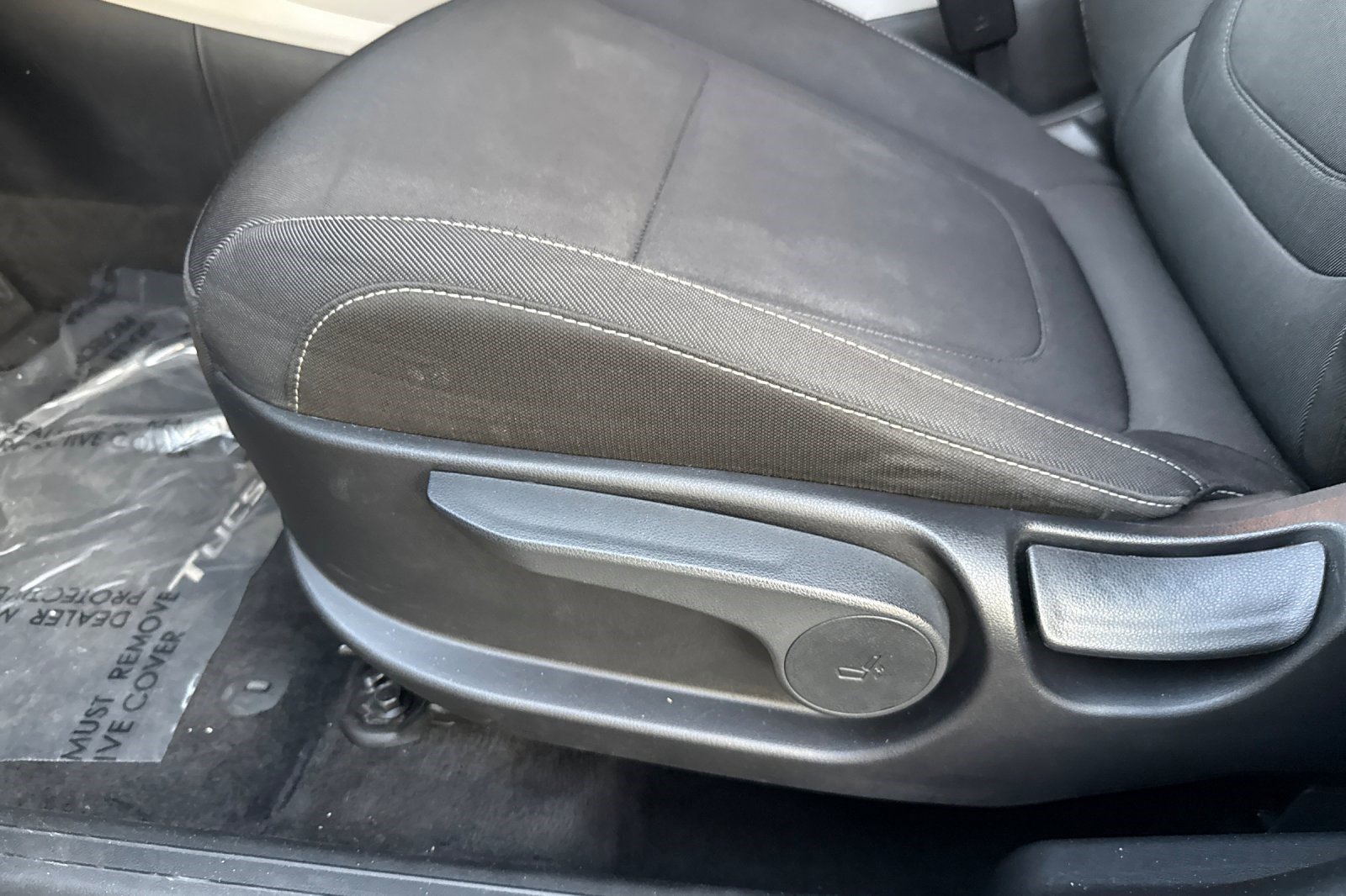 Used 2022 Hyundai Tucson SE image 14