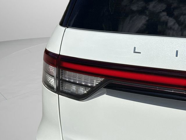 New 2026 Lincoln Aviator 2WD image 18
