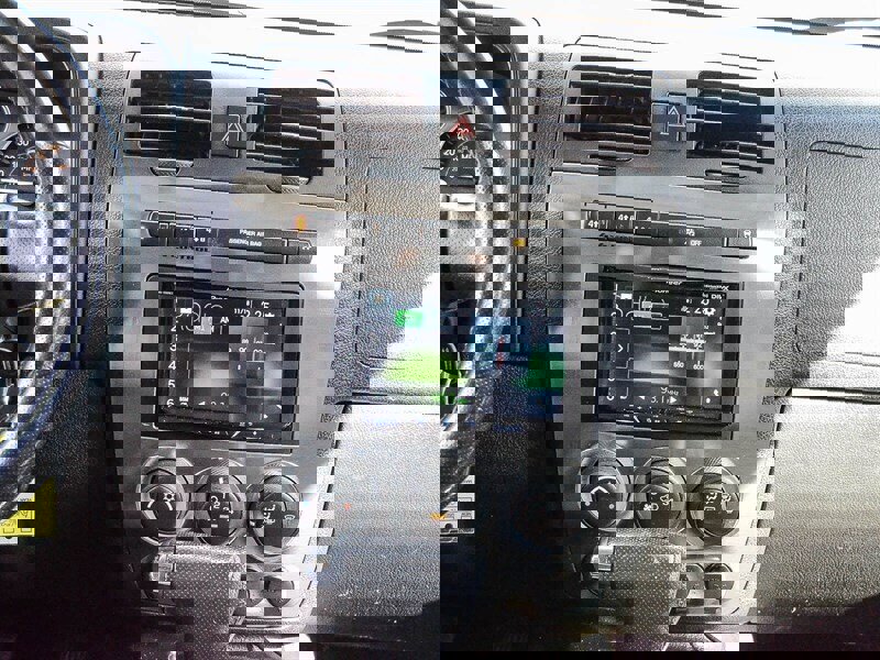 Used 2007 HUMMER H3 image 16