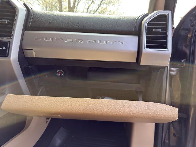 Certified 2018 Ford F350 Lariat w/ Lariat Ultimate Package image 34