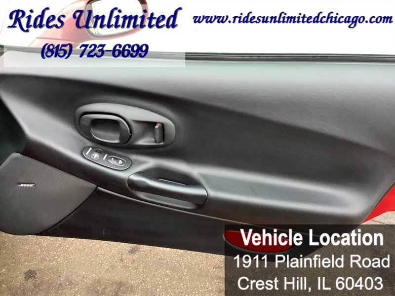 Used 2004 Chevrolet Corvette Coupe w/ Roof Package RWD image 26