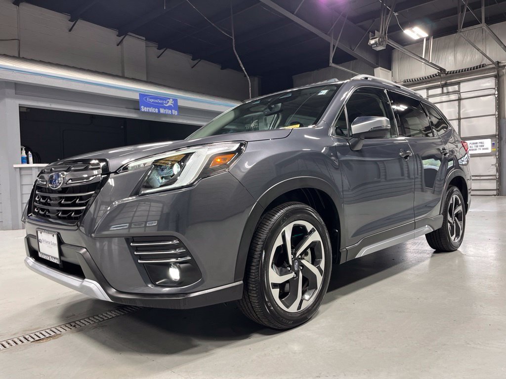 Certified 2024 Subaru Forester Touring w/ POP Package 3 AWD/4WD image 3