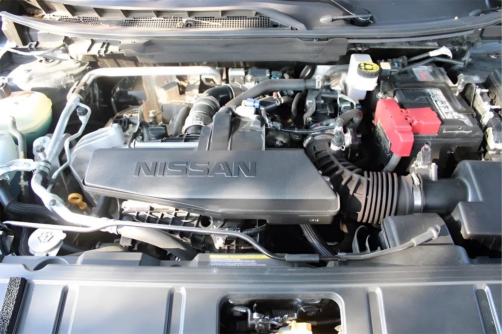 Used 2024 Nissan Rogue S image 21