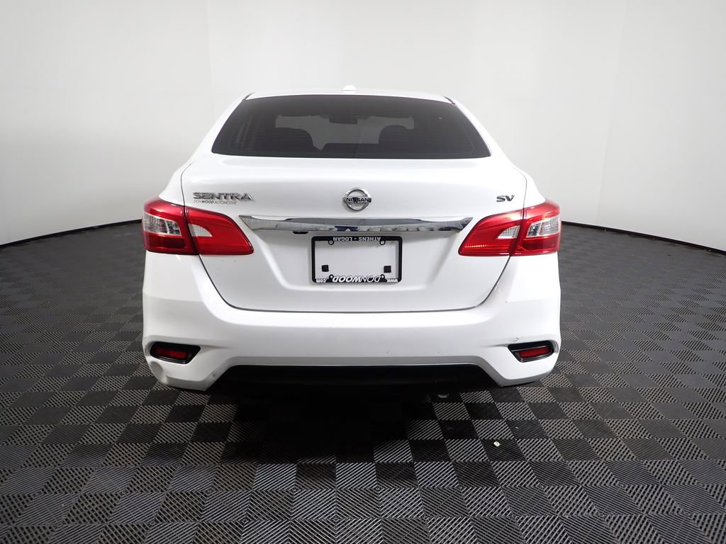 Used 2019 Nissan Sentra SV image 9
