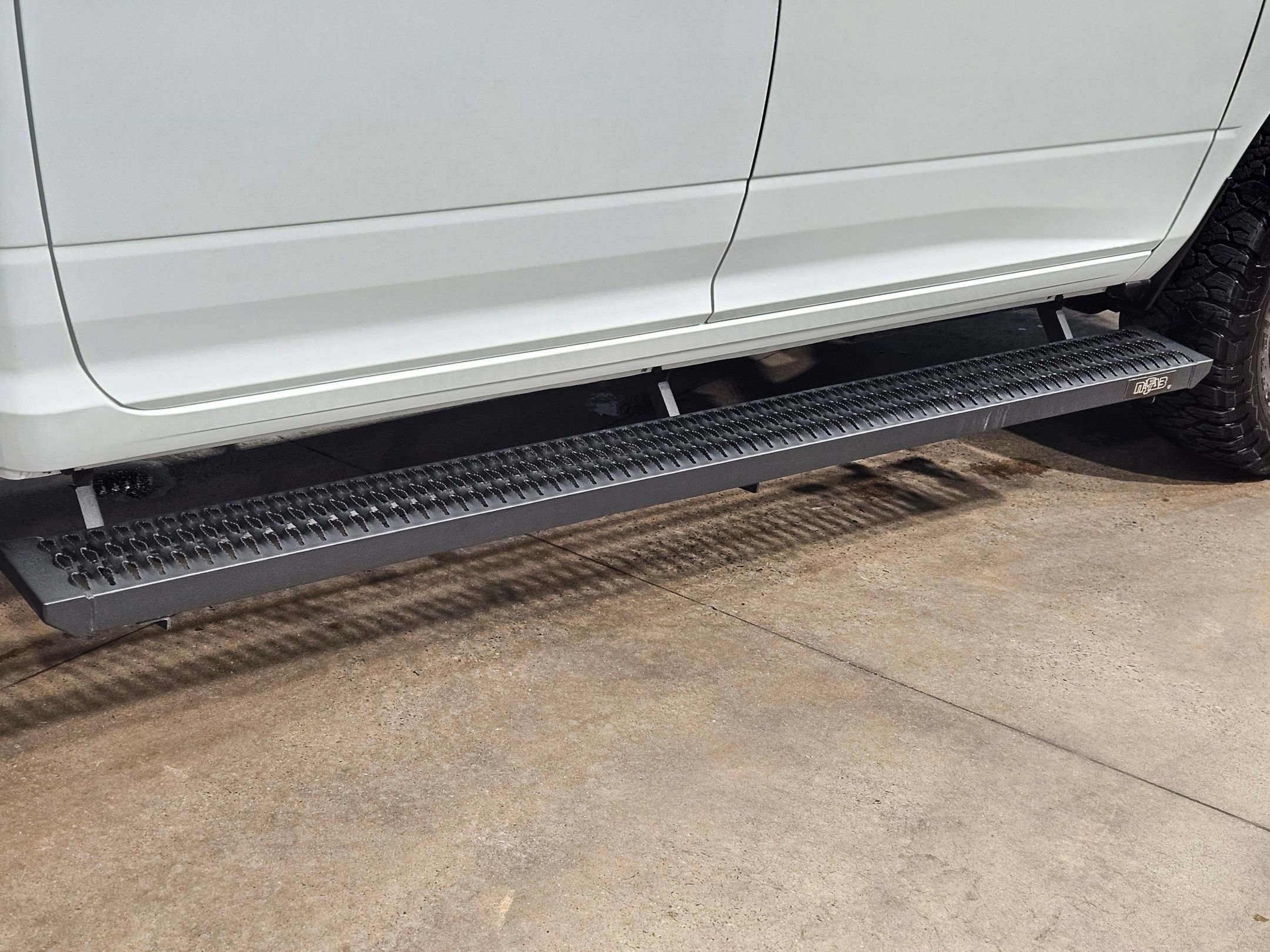 Used 2024 RAM 2500 Tradesman w/ Chrome Appearance Group image 37