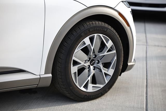 Certified 2025 Genesis GV60 Advanced image 5