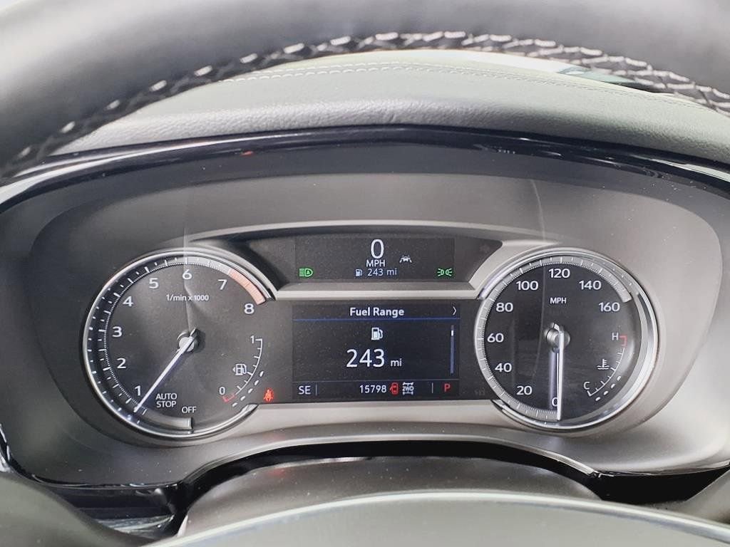 Certified 2025 Cadillac XT5 Premium Luxury image 12