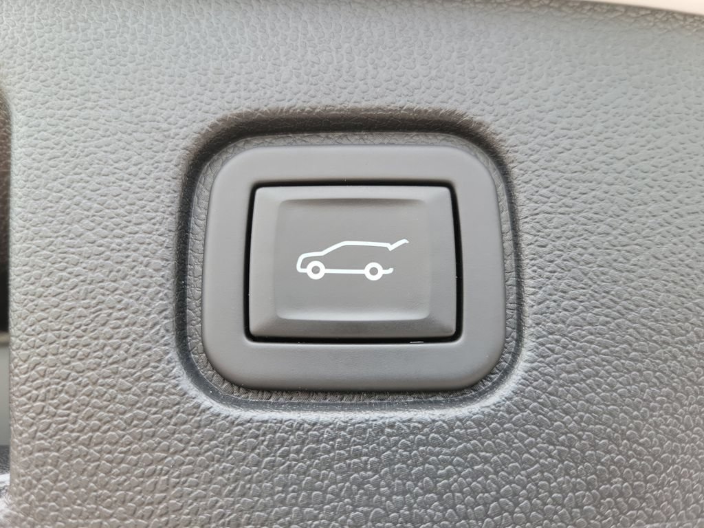 Used 2024 Chevrolet Blazer EV RS AWD/4WD image 7