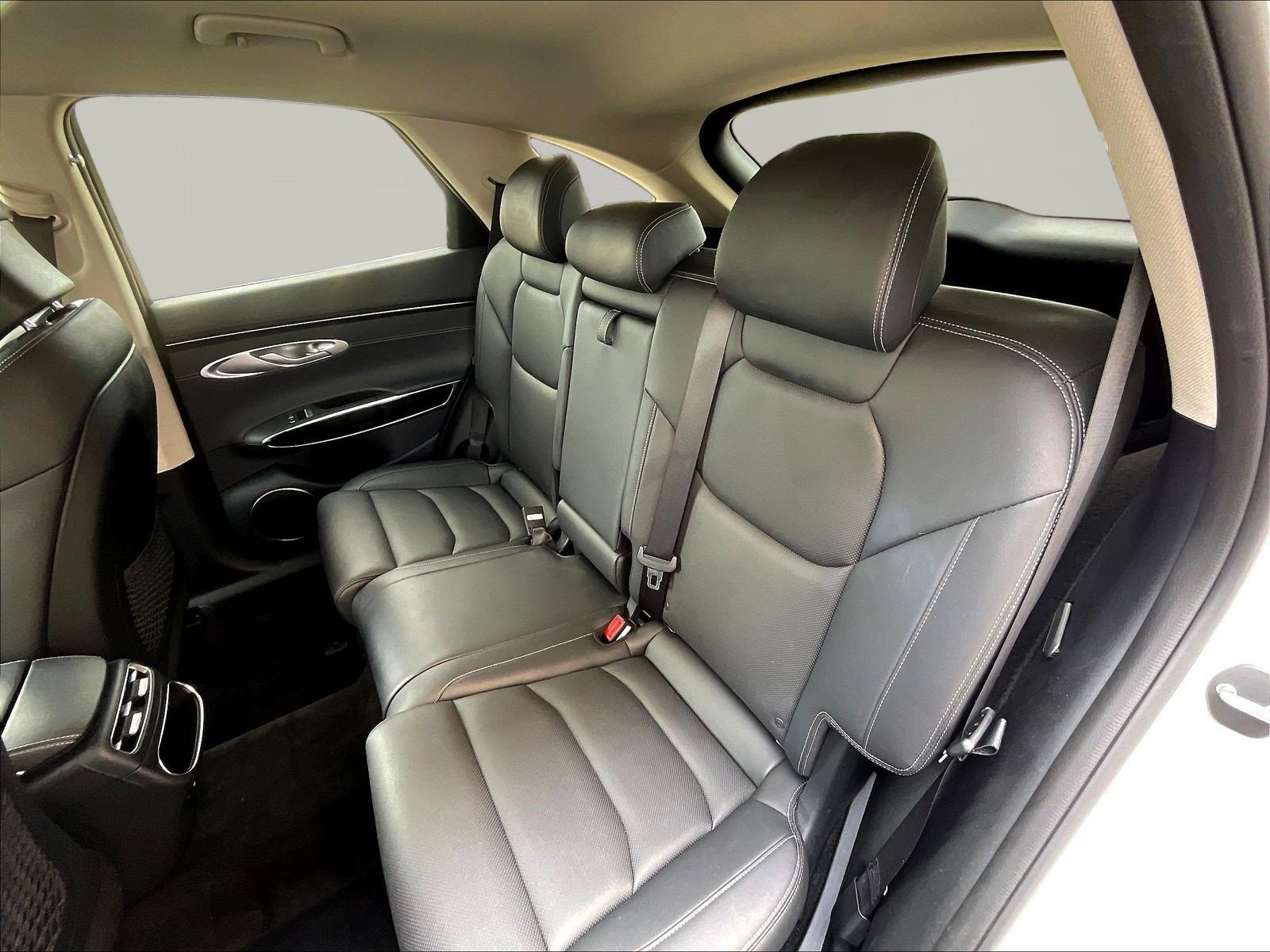 Used 2025 Genesis GV70 2.5T AWD/4WD image 22