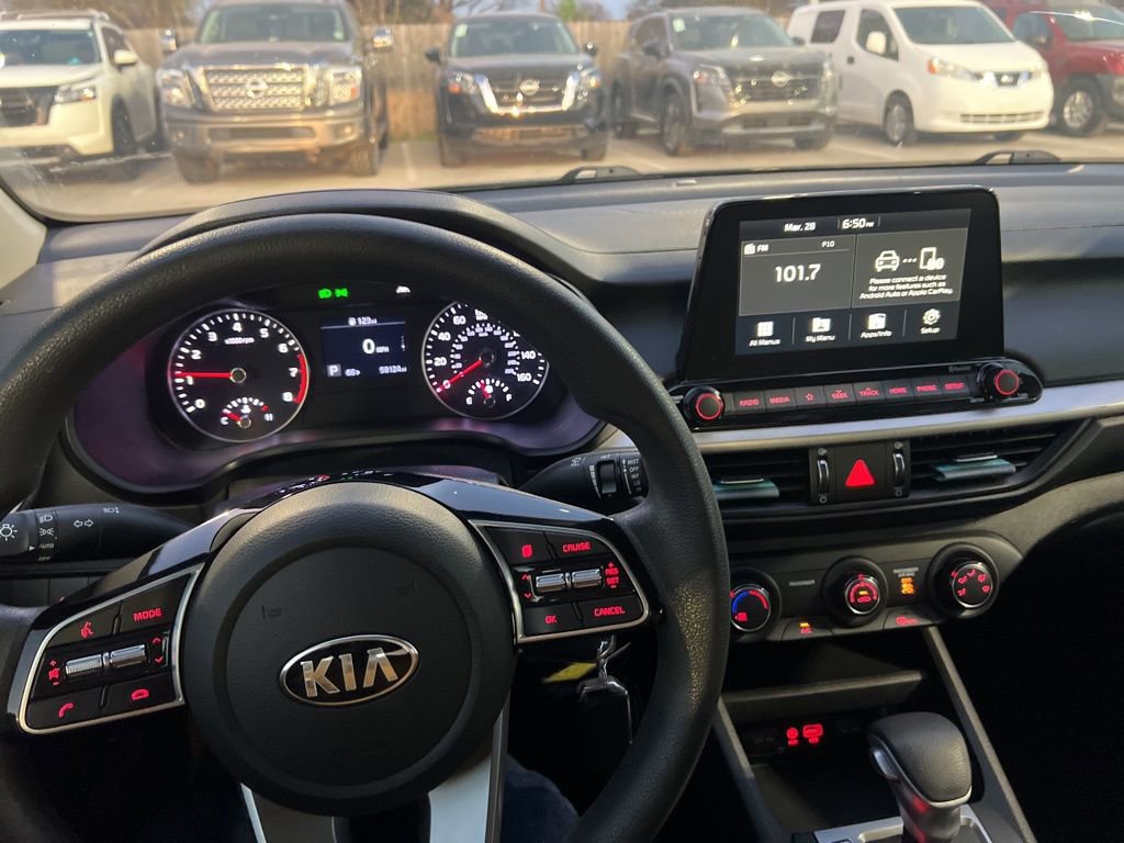 Used 2021 Kia Forte LXS image 14