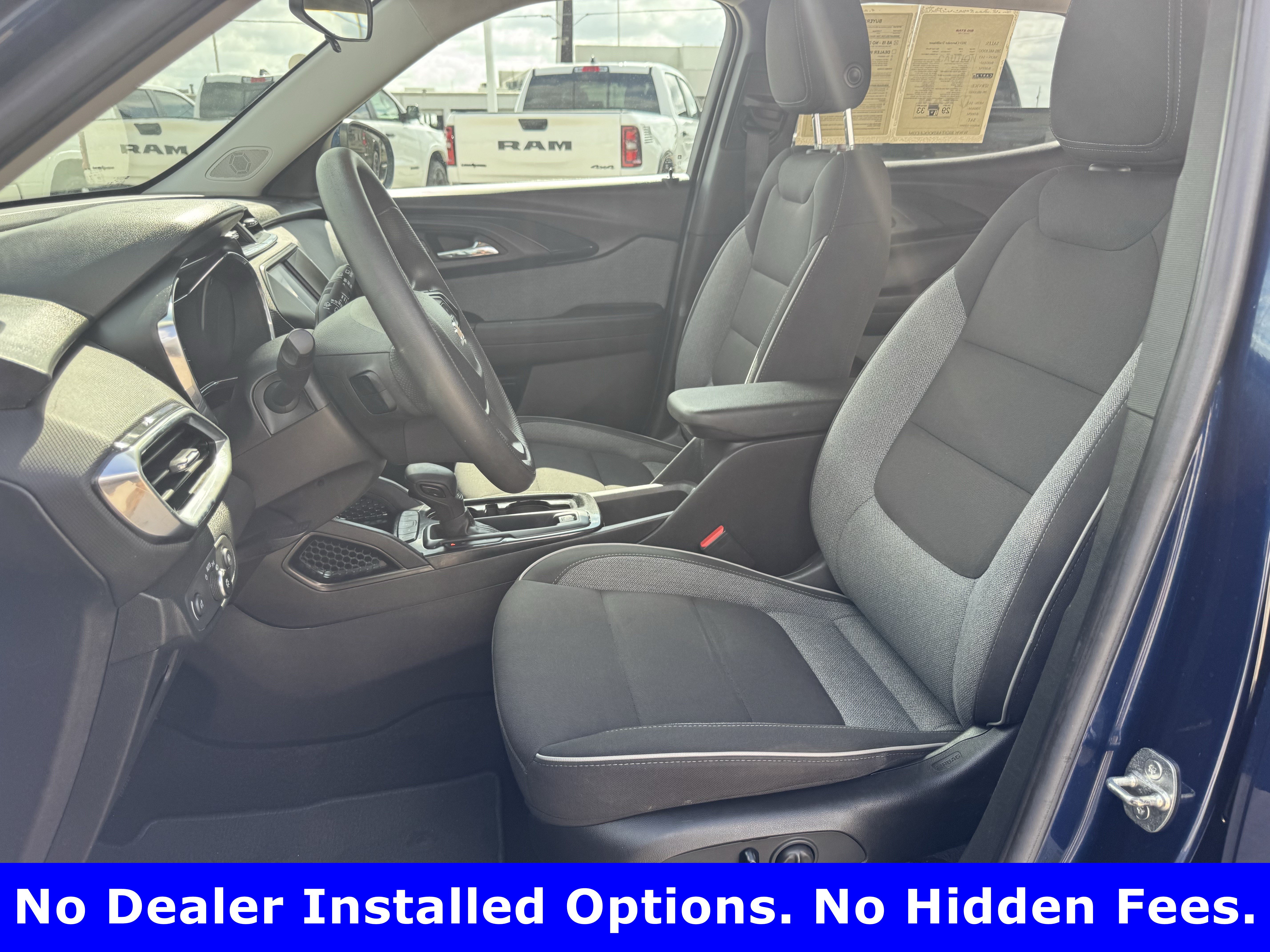 Used 2023 Chevrolet TrailBlazer LT FWD image 22