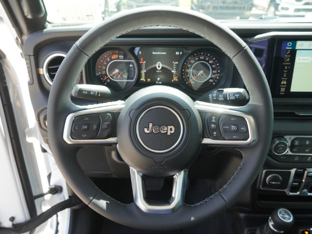 New 2026 Jeep Wrangler Unlimited Sahara AWD/4WD image 26