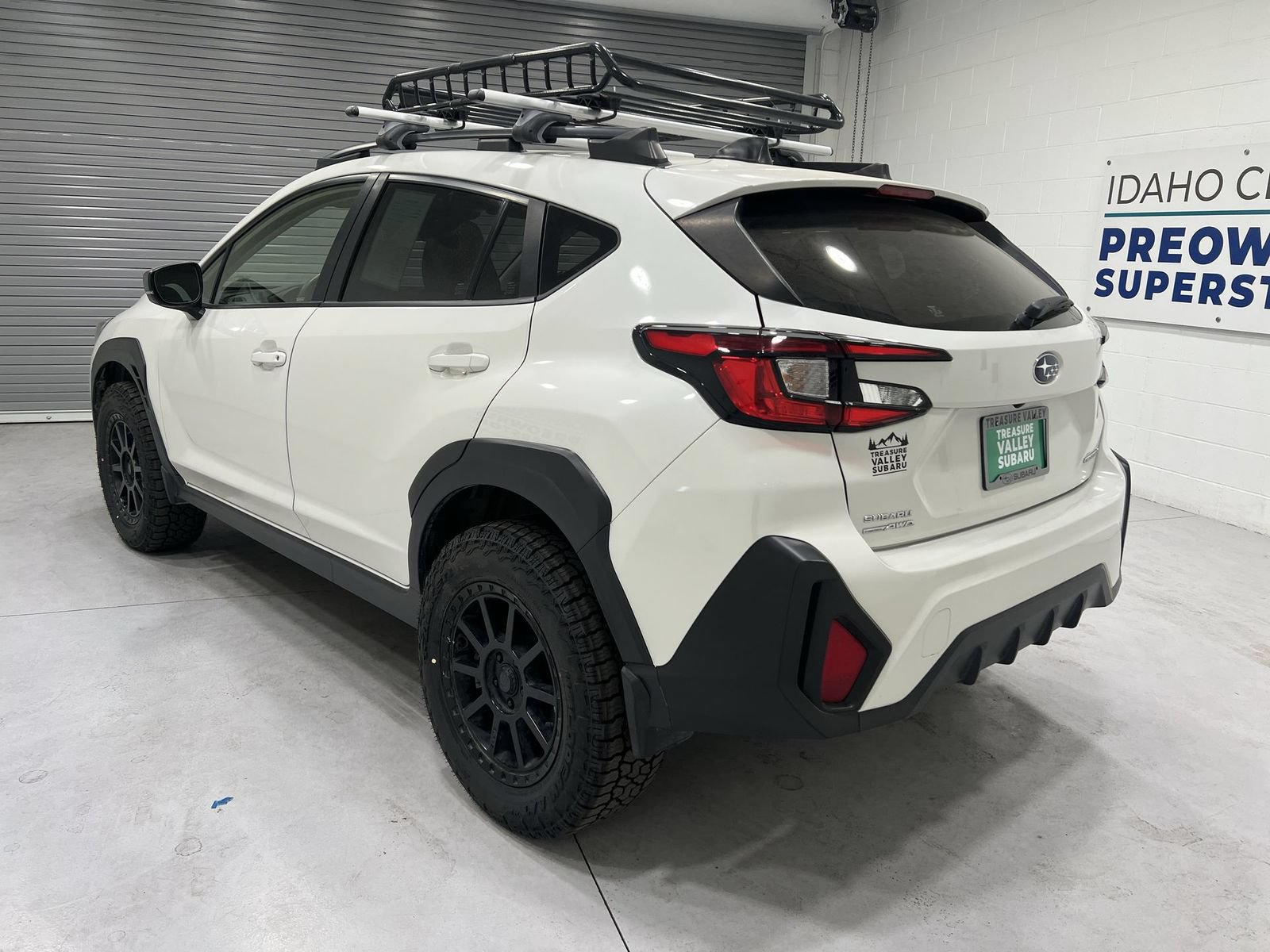 Used 2024 Subaru Crosstrek 2.0i Premium w/ Crosstrek Mirror Package AWD/4WD image 6