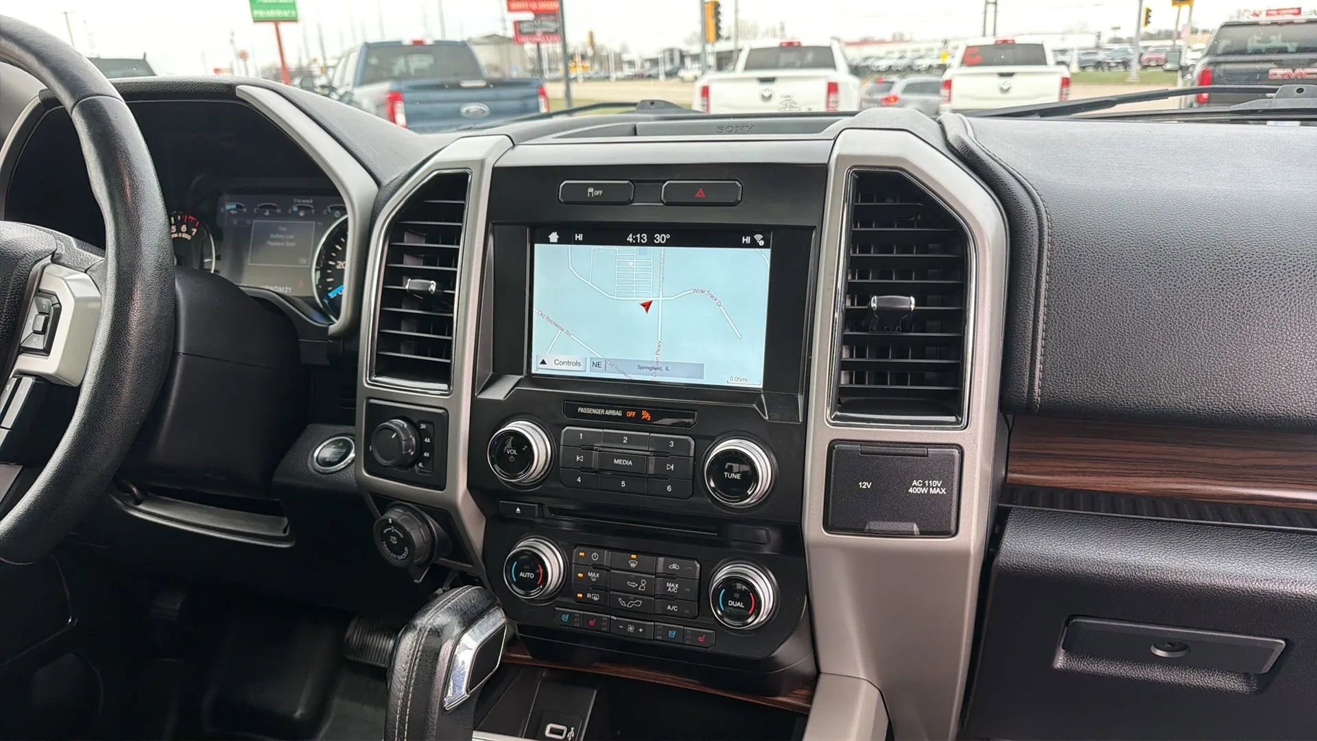 Used 2017 Ford F150 Lariat w/ Equipment Group 502A Luxury image 86