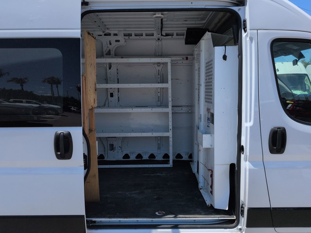 Used 2021 RAM ProMaster 2500 FWD image 14