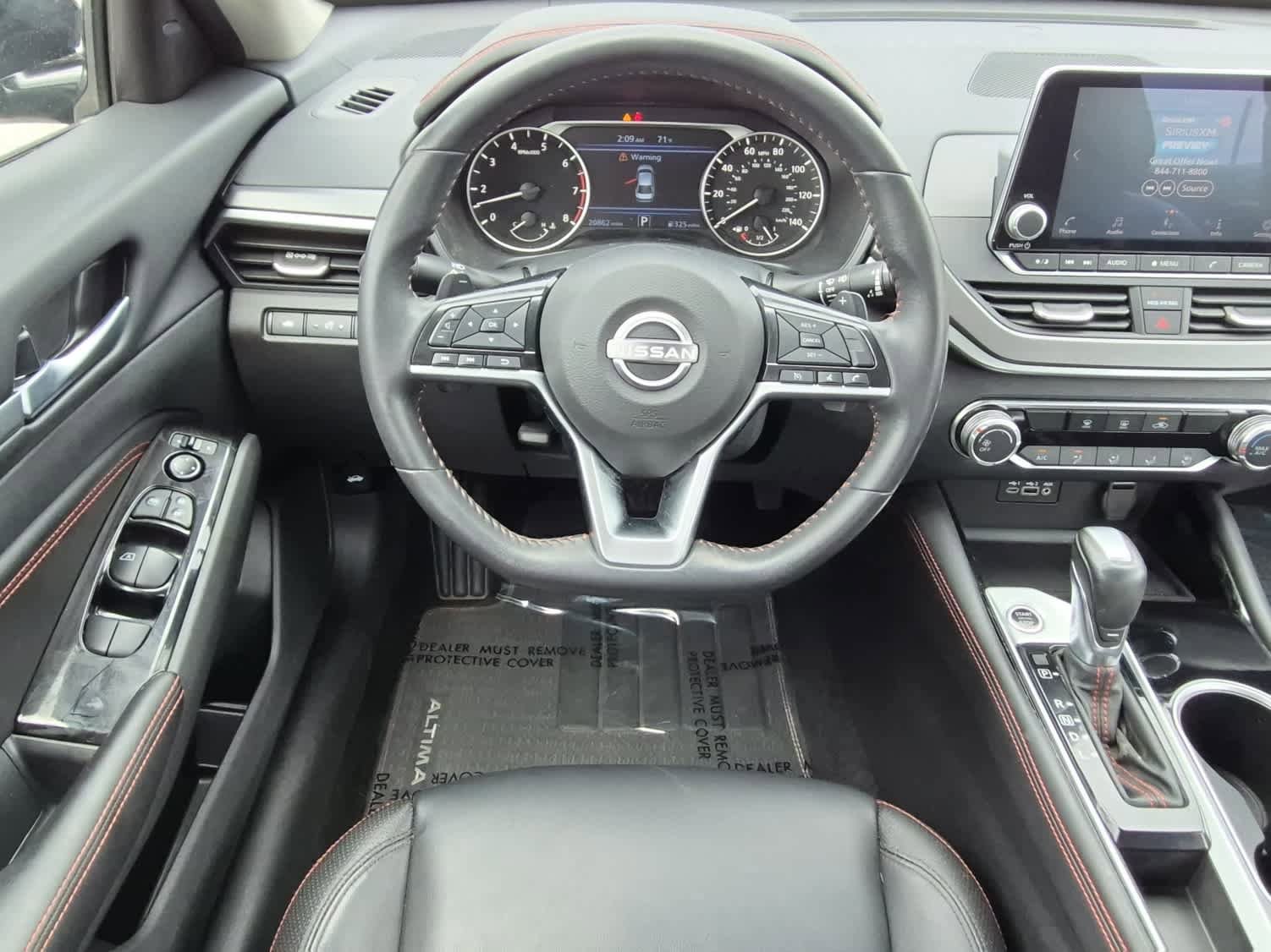 Used 2023 Nissan Altima 2.5 SR FWD image 8