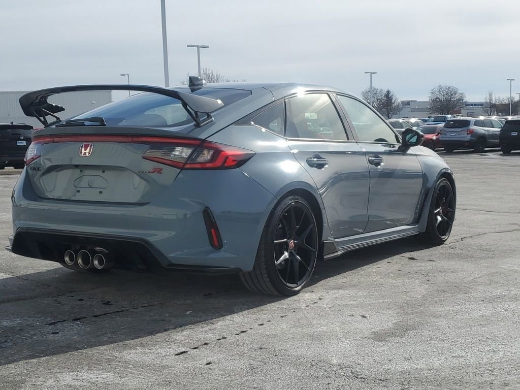 Used 2023 Honda Civic Type R image 8
