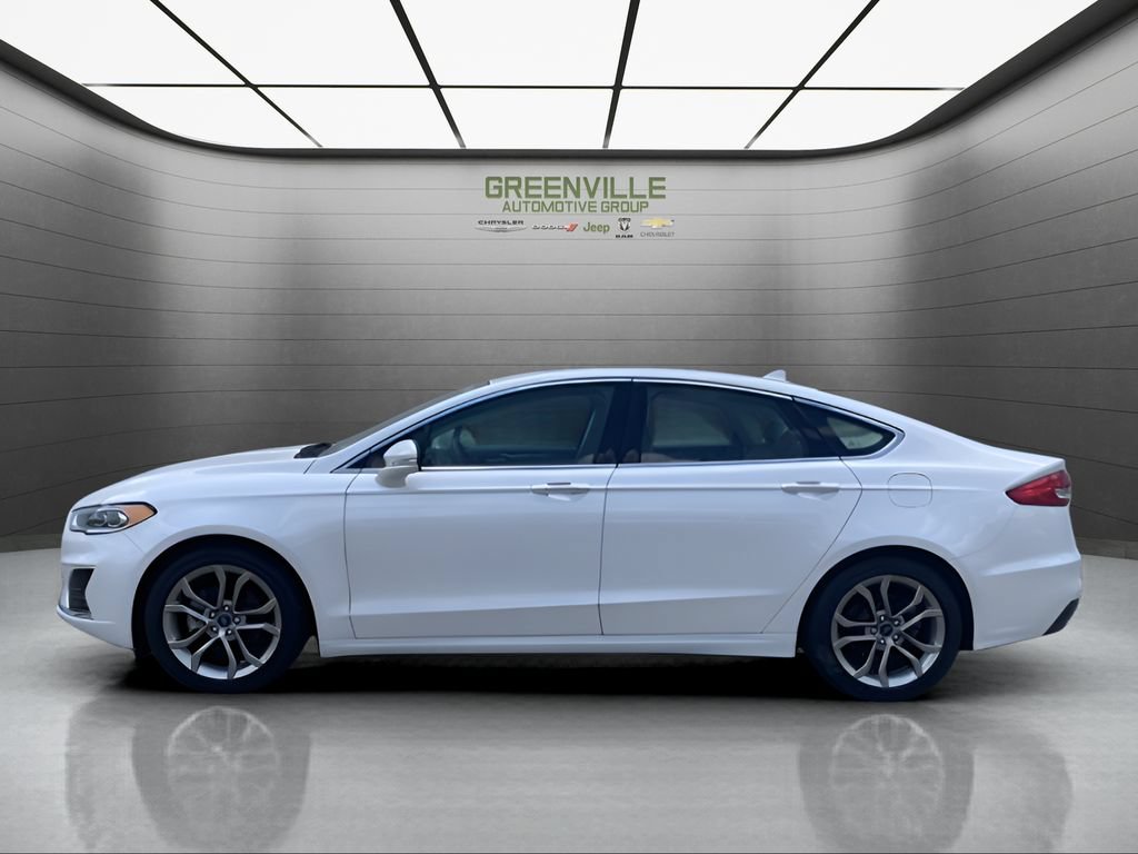 Used 2019 Ford Fusion SEL FWD image 2