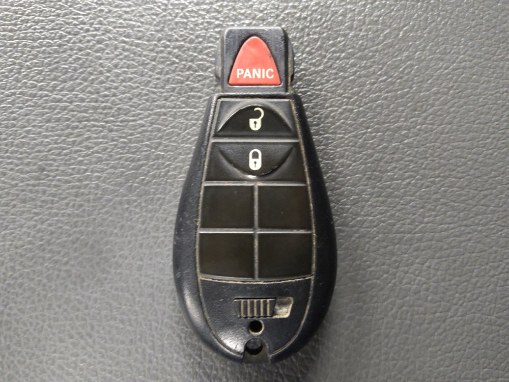Used 2020 RAM 1500 Classic SLT RWD image 32