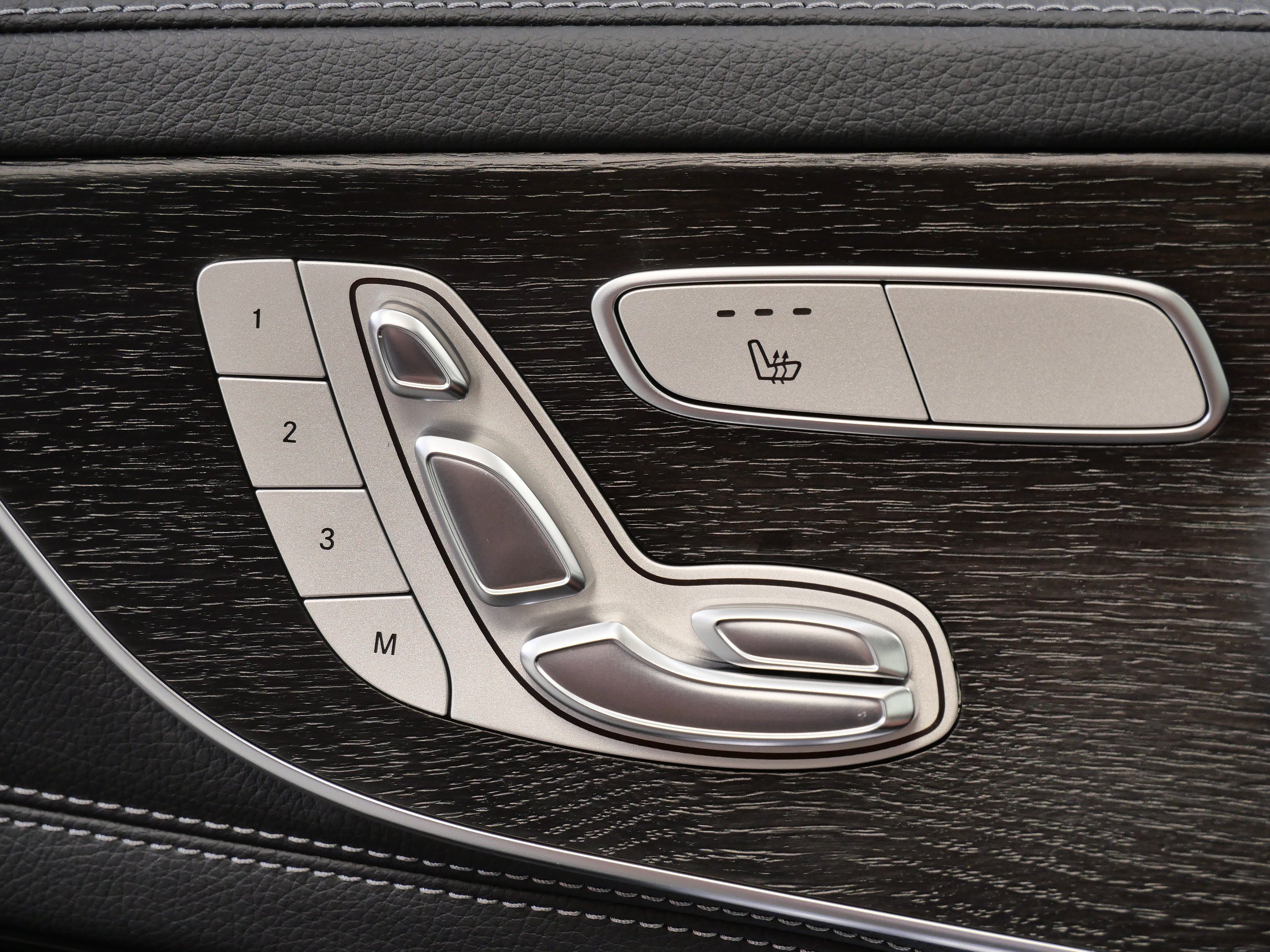 Used 2021 Mercedes-Benz C 43 AMG 4MATIC Coupe image 35
