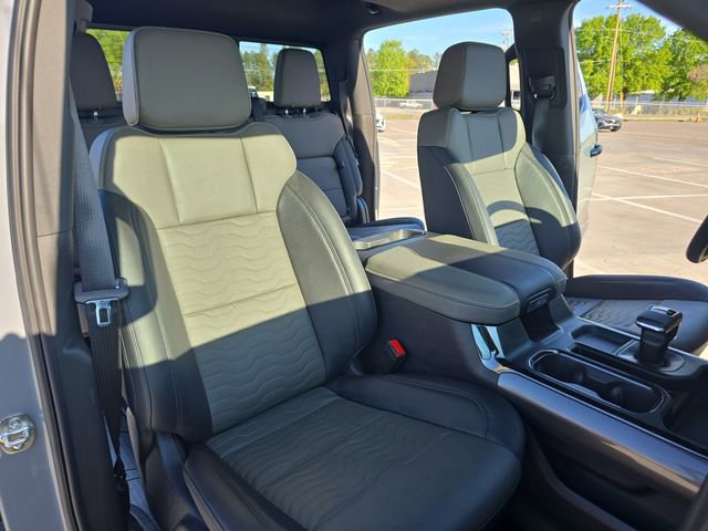 Used 2025 Chevrolet Silverado 1500 ZR2 w/ Technology Package AWD/4WD image 10