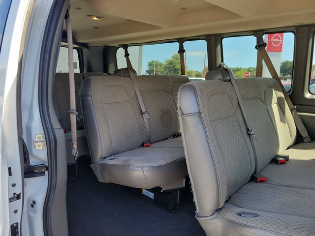 Used 2024 Chevrolet Express 3500 LT w/ LT Preferred Equipment Group RWD image 15