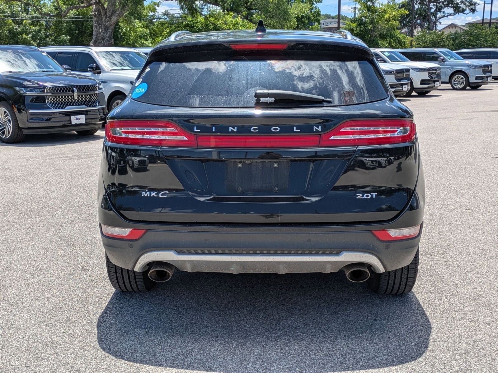 Used 2017 Lincoln MKC Select w/ Select Plus Package FWD image 4