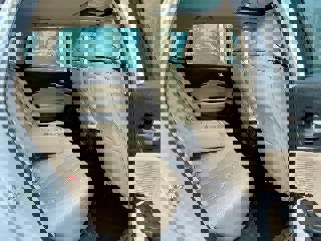 Certified 2025 Acura TLX w/ Technology Package image 13