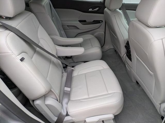 Certified 2023 GMC Acadia SLT w/ LPO, Floor Liner Package image 30