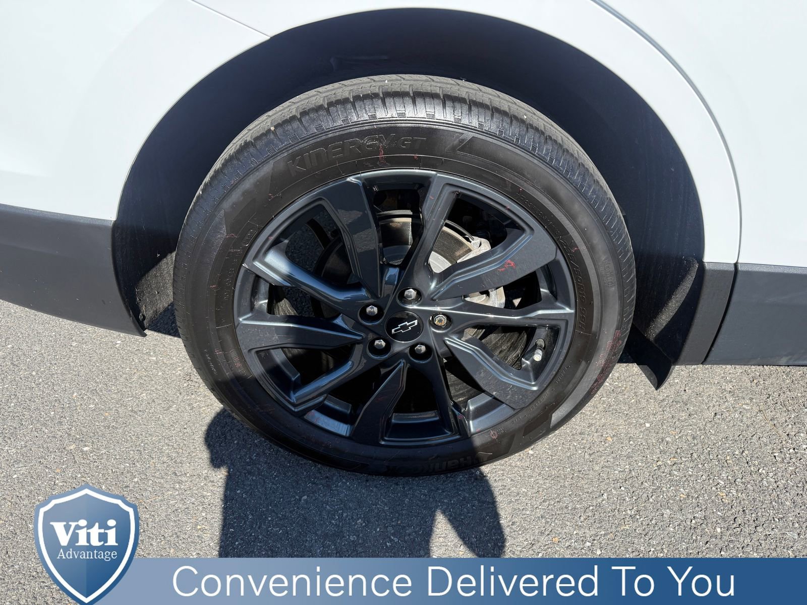 Used 2022 Chevrolet Equinox RS w/ RS Leather Package AWD/4WD image 14