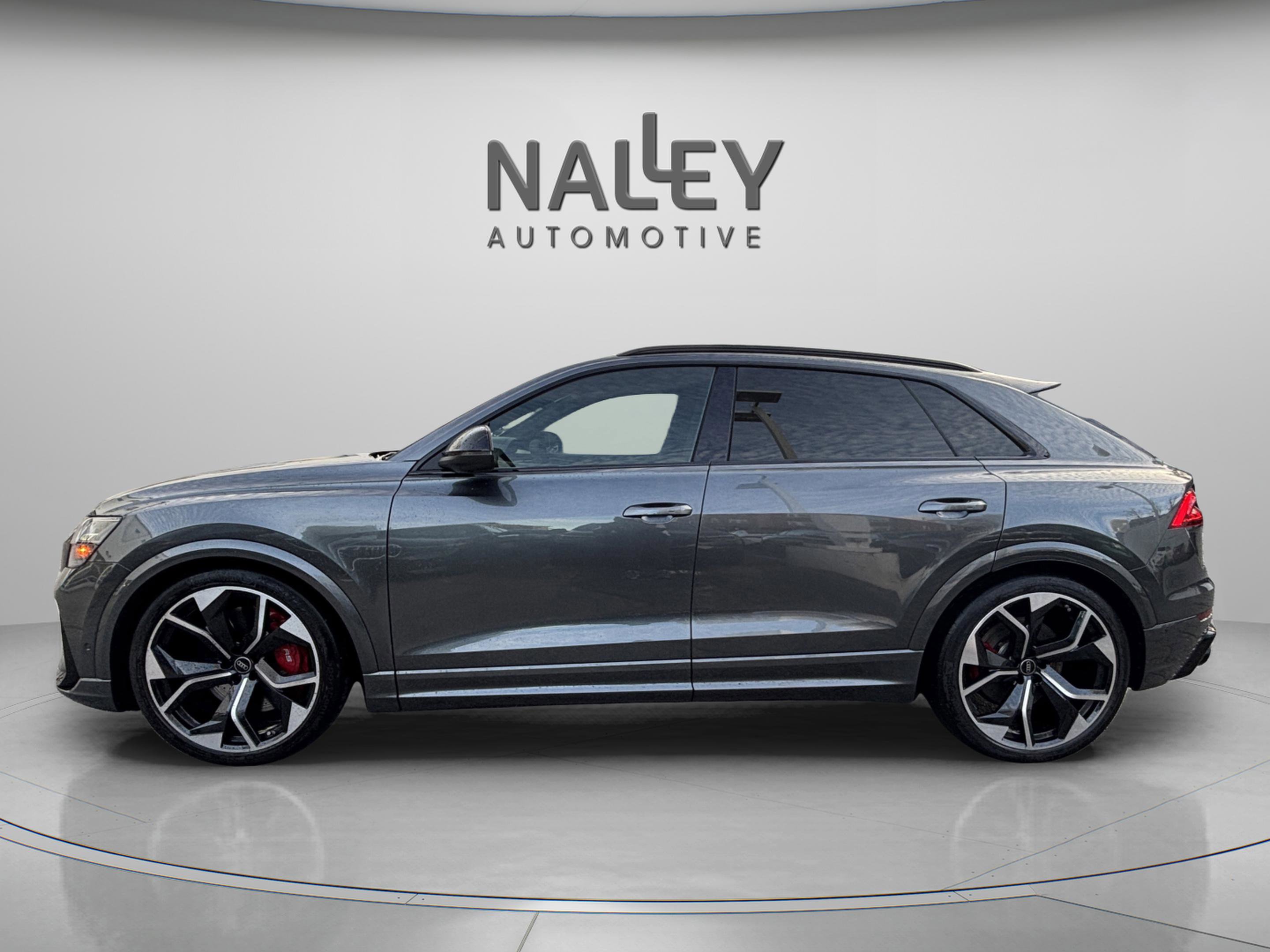 Used 2024 Audi RS Q8 image 2