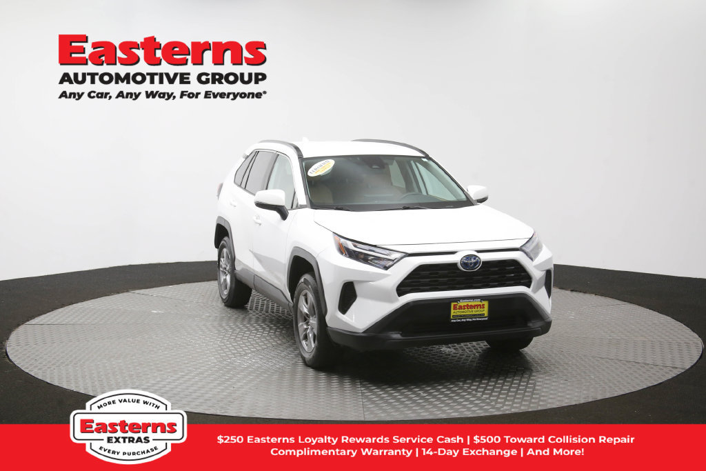 Used 2023 Toyota RAV4 LE AWD/4WD image 50
