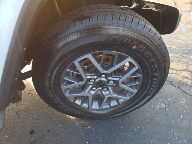 Used 2024 Jeep Wrangler Sahara w/ Technology Group image 57