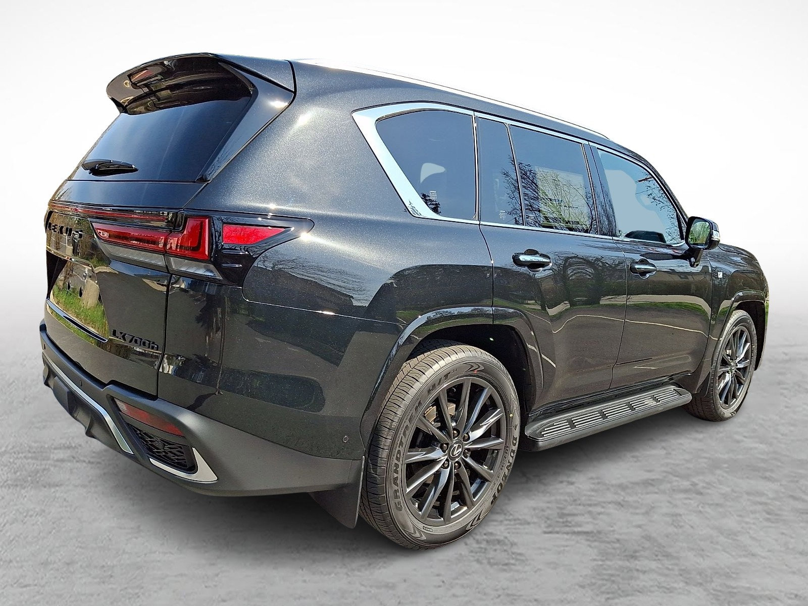 New 2026 Lexus LX 700h F Sport image 4