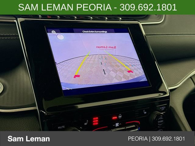 New 2025 Jeep Grand Cherokee Laredo image 13