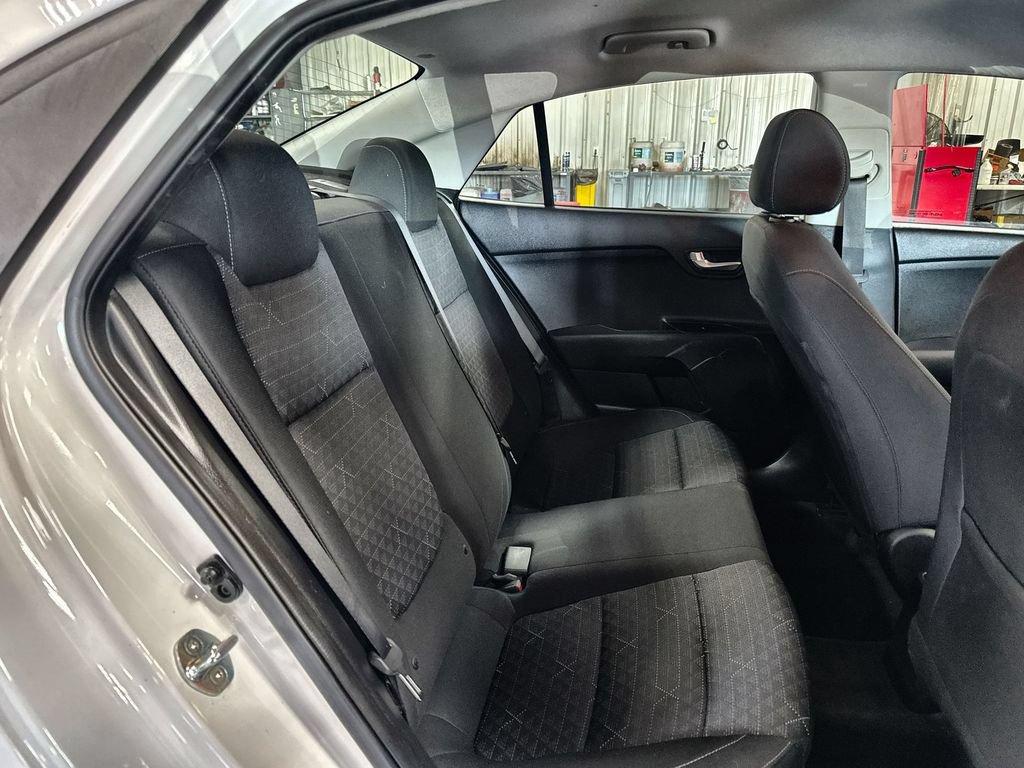 Used 2022 Kia Rio LX FWD image 28