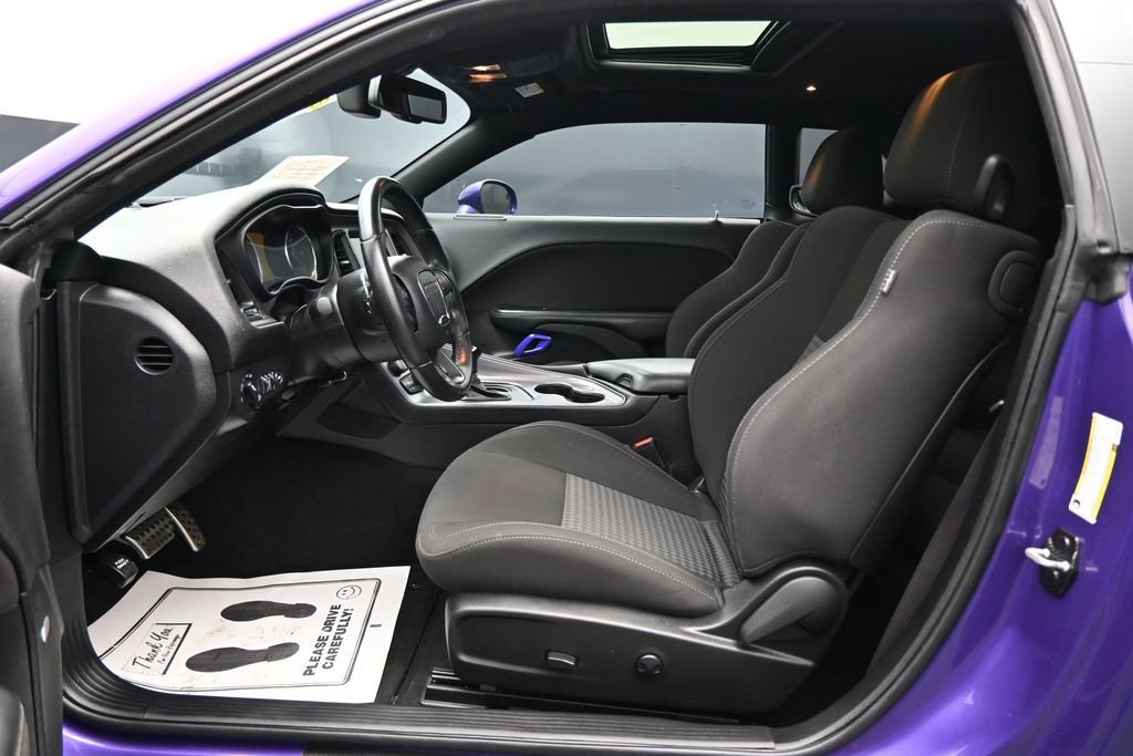 Used 2023 Dodge Challenger R/T Scat Pack RWD image 9