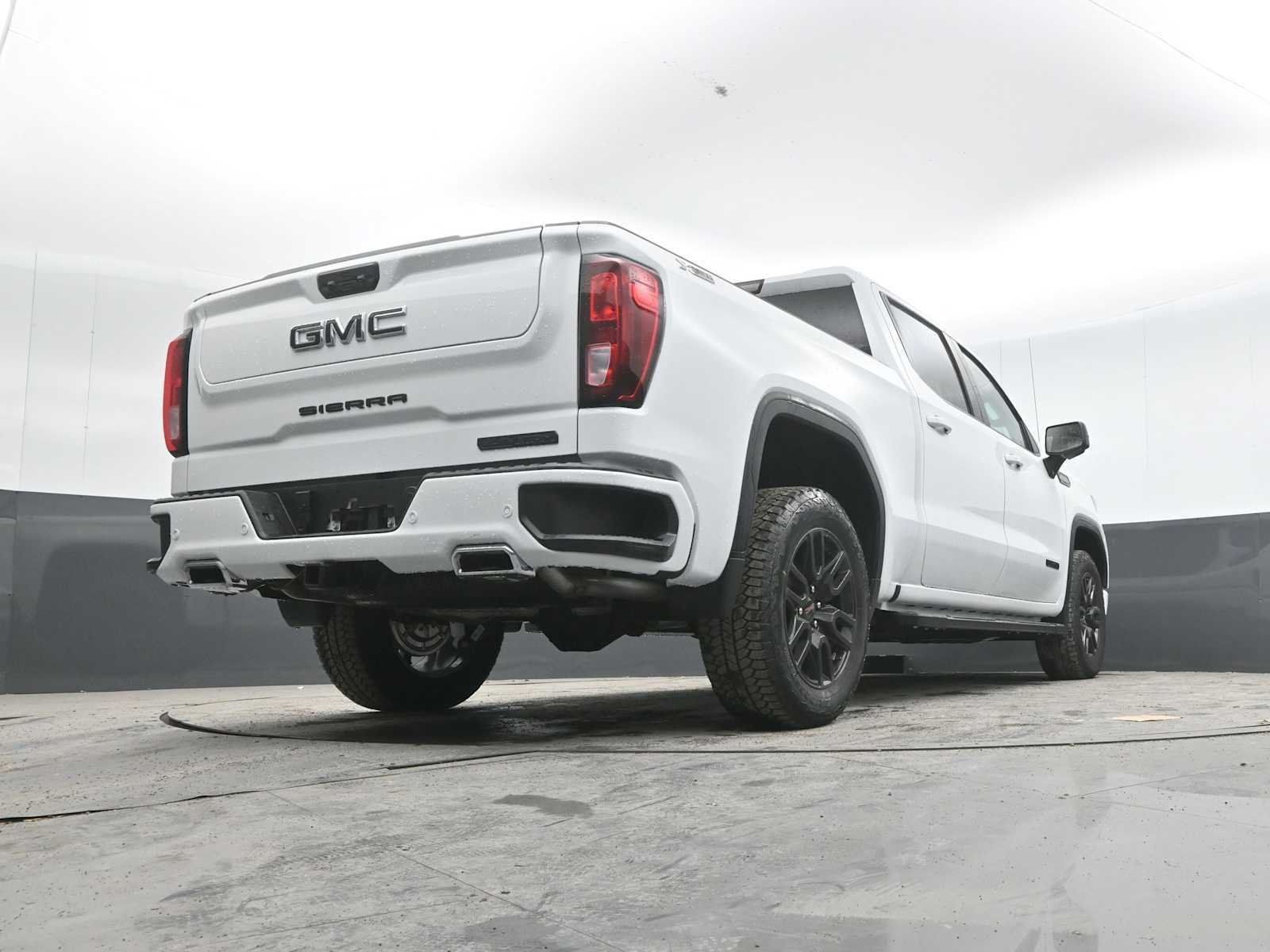 New 2026 GMC Sierra 1500 Elevation w/ Elevation Premium Package AWD/4WD image 48