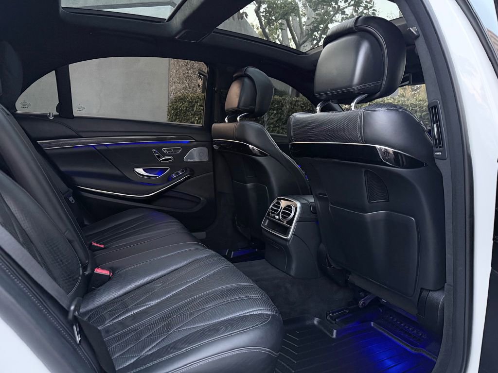 Used 2020 Mercedes-Benz S 63 AMG 4MATIC Sedan w/ Warmth & Comfort Package image 36