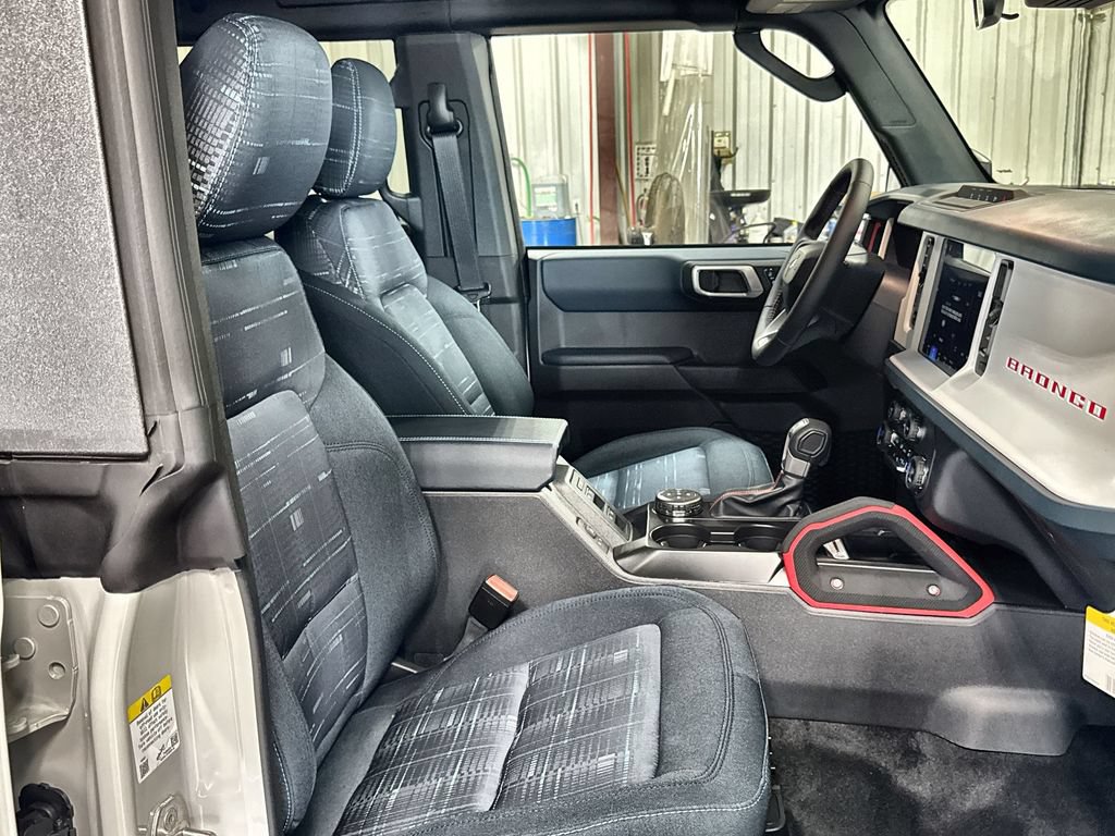 New 2026 Ford Bronco Heritage Edition AWD/4WD image 31