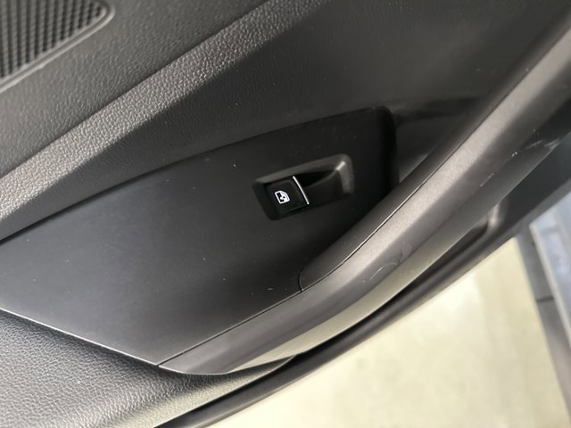 Used 2022 Volkswagen Jetta GLI Autobahn w/ GLI Black Package image 24