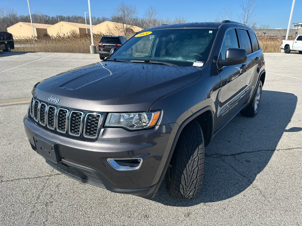 Used 2021 Jeep Grand Cherokee Laredo image 7