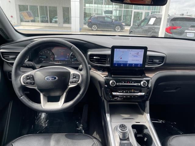 Used 2023 Ford Explorer Limited image 18