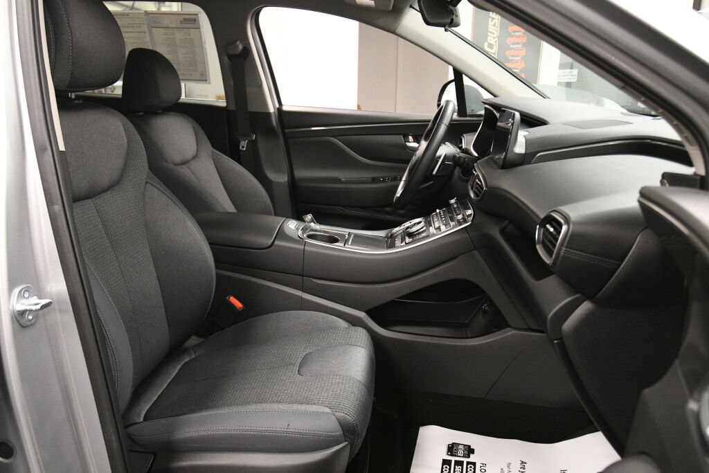 Used 2023 Hyundai Santa Fe SEL AWD/4WD image 26
