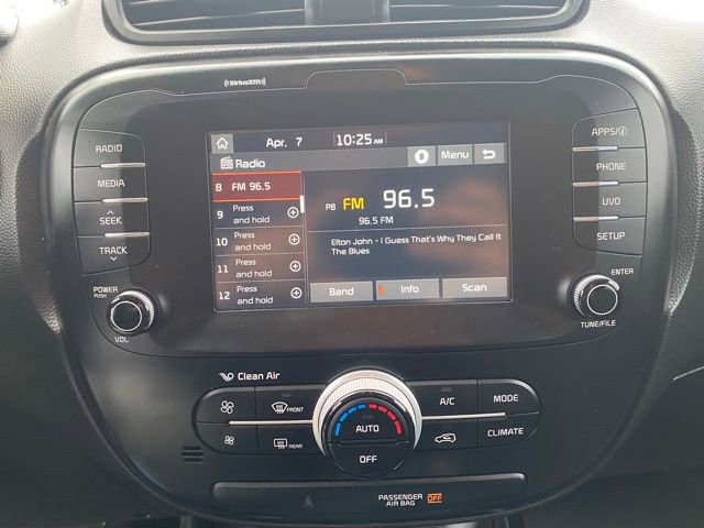 Used 2019 Kia Soul + FWD image 20