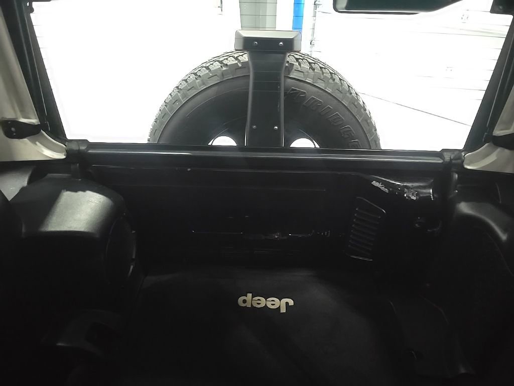 Used 2012 Jeep Wrangler Unlimited Sahara w/ Dual Top Group image 20