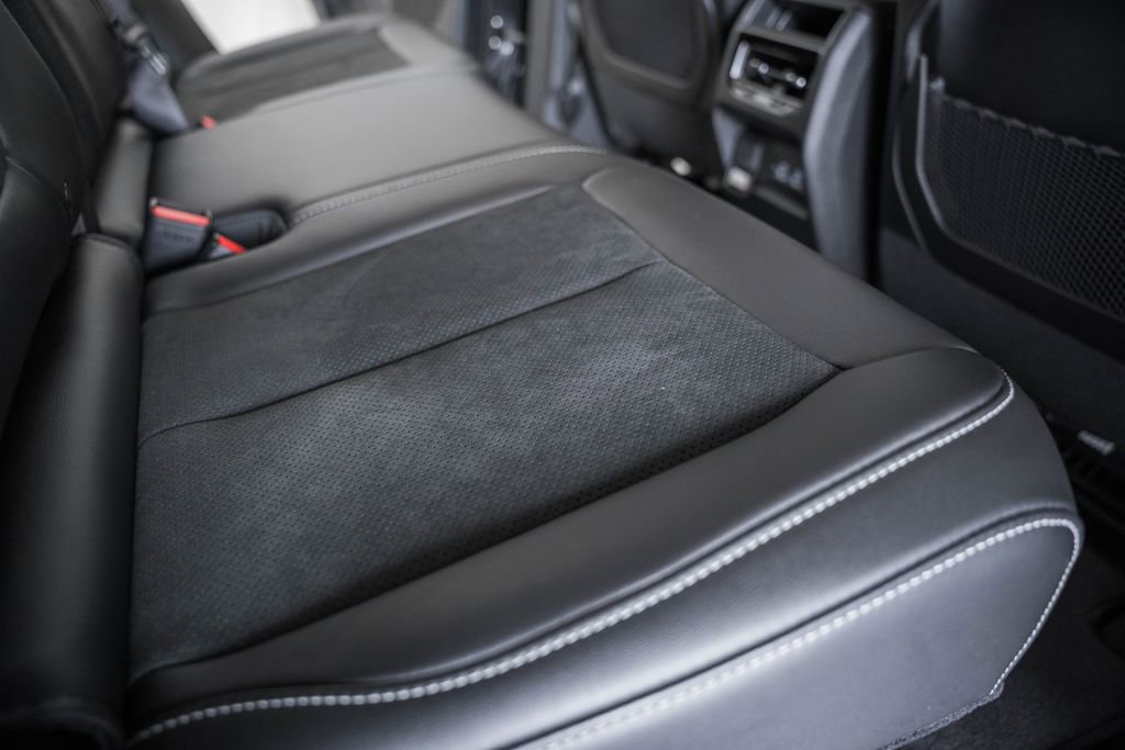 New 2025 Jeep Grand Cherokee 4WD image 29