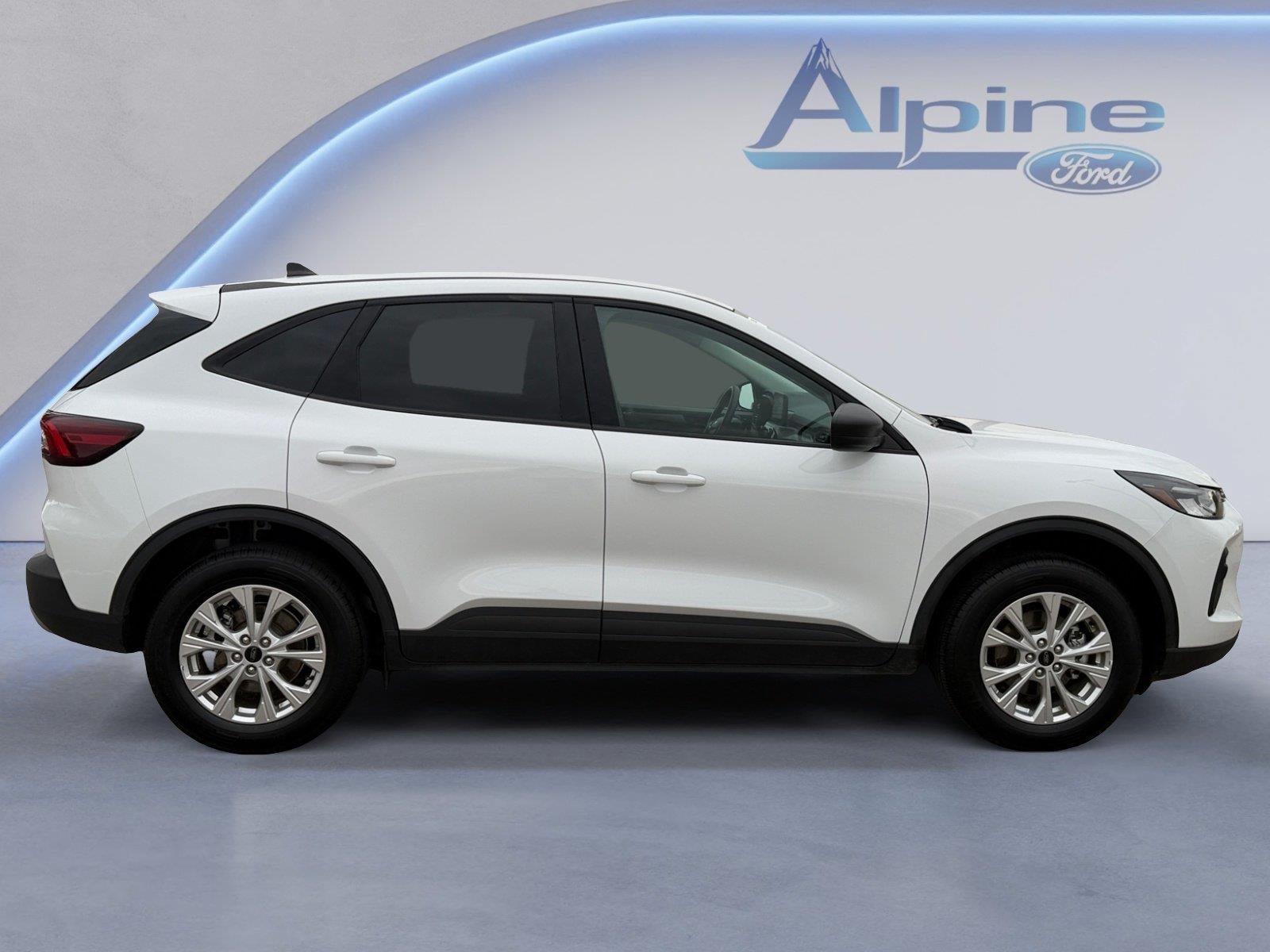 Used 2025 Ford Escape Active AWD/4WD image 6