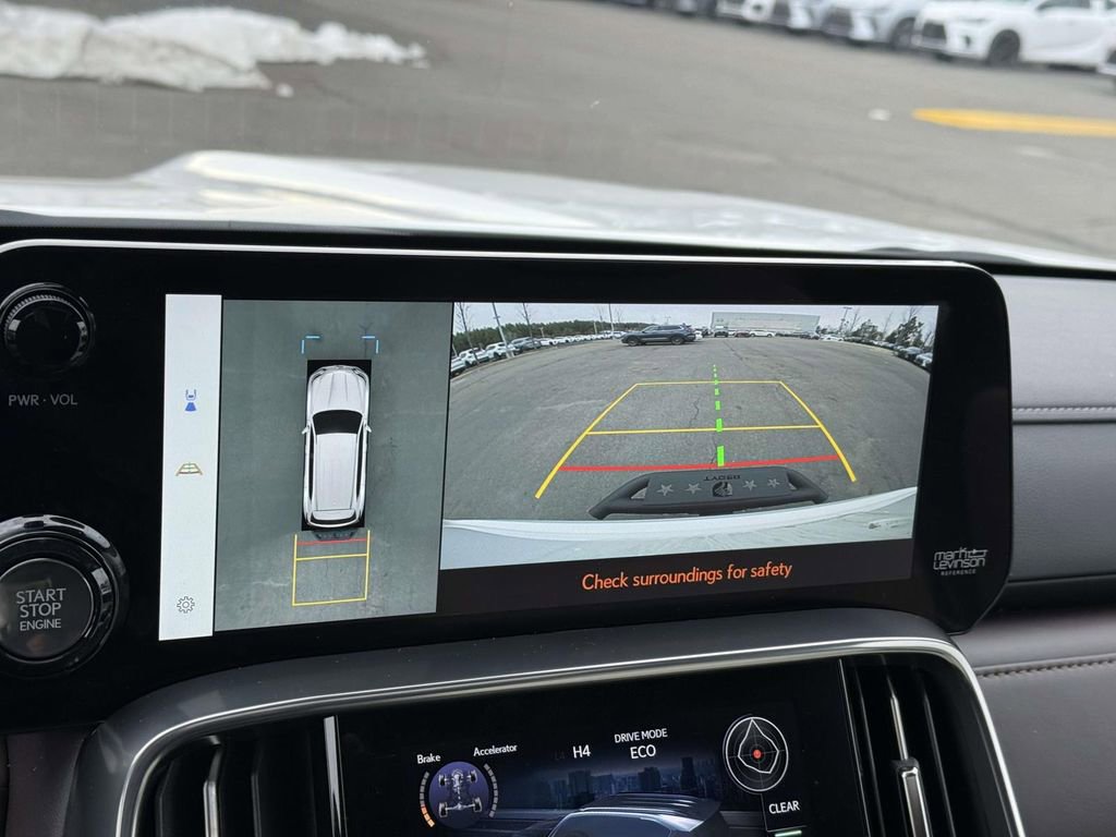 Used 2024 Lexus LX 600 4WD w/ Appearance Package image 28